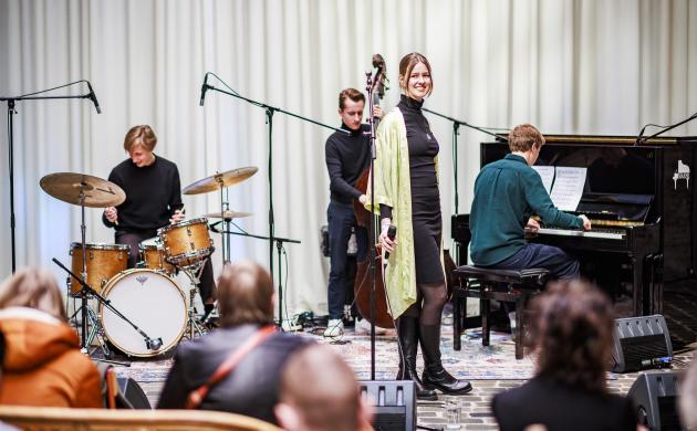 Anke Ludwig quartet tijdens het Remember Berlin concert