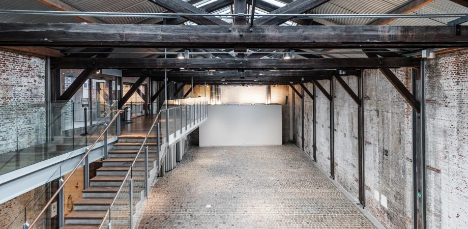 Foto ven een lege museumloods